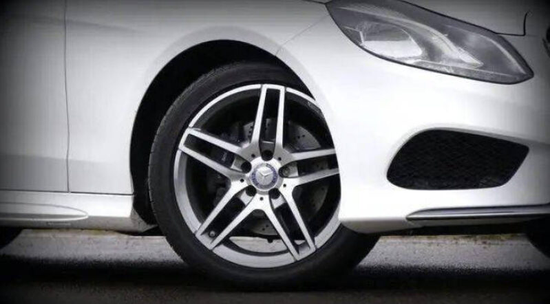 What Checks Should You Perform on Your Car Before a Long Trip? Read On to Find Out!