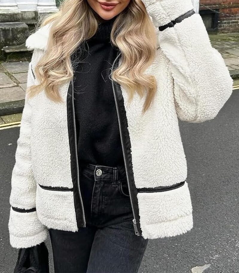 Tankaneo Women's Faux Fur and Leather Moto Jacket