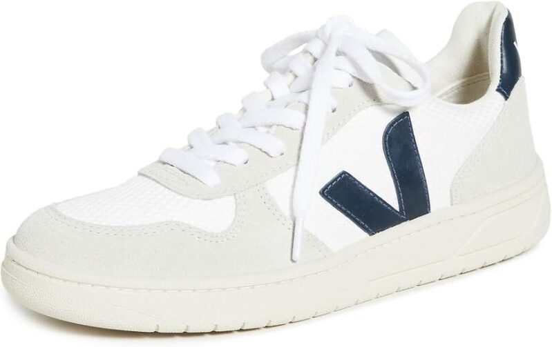 Veja Women's V-10 Sneakers - Alveomesh Sustainable Footwear