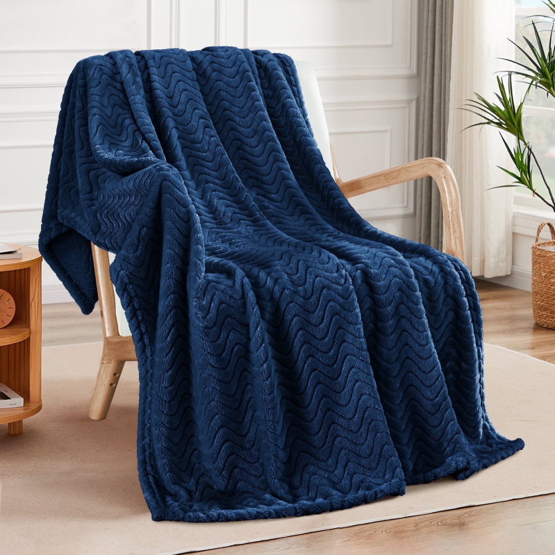 Exclusivo Mezcla Large Flannel Fleece Throw Blanket - Ultra Soft & Warm