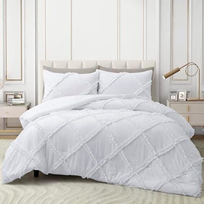 Luxurious 50% Off White Comforter Set - Ultimate Comfort Awaits