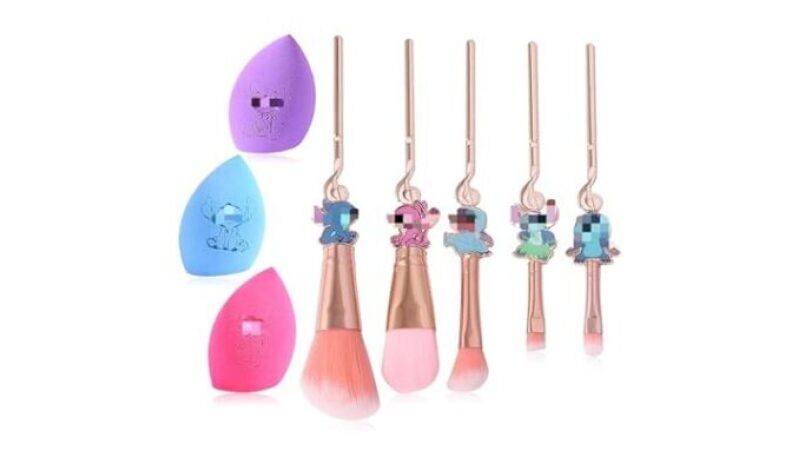 Anime-Themed Makeup Brushes Set for Flawless Application