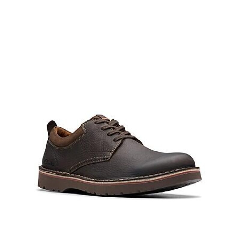 Clarks Men's Eastridge Low Oxfords on Sale: Affordable and Stylish Footwear
