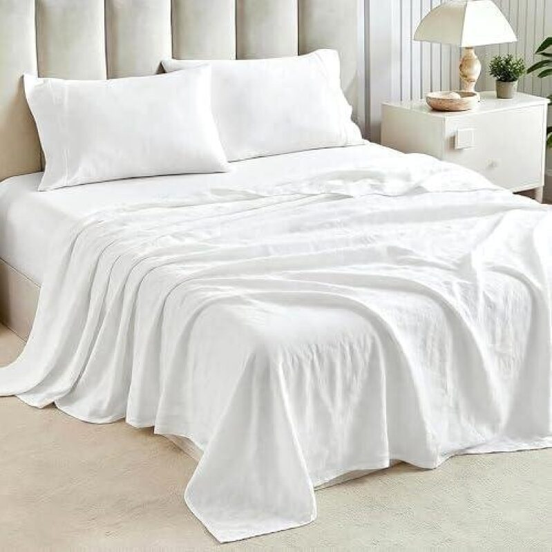 Luxurious Double Bed Sheet Set - Ultimate Comfort at a Steal