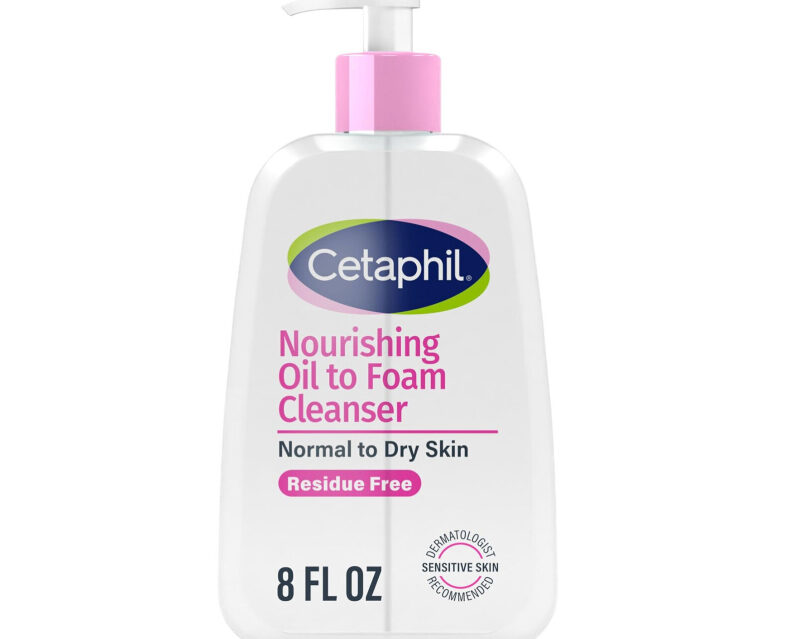 Cetaphil Nourishing Oil to Foam Cleanser: Deep Clean for Dry Skin