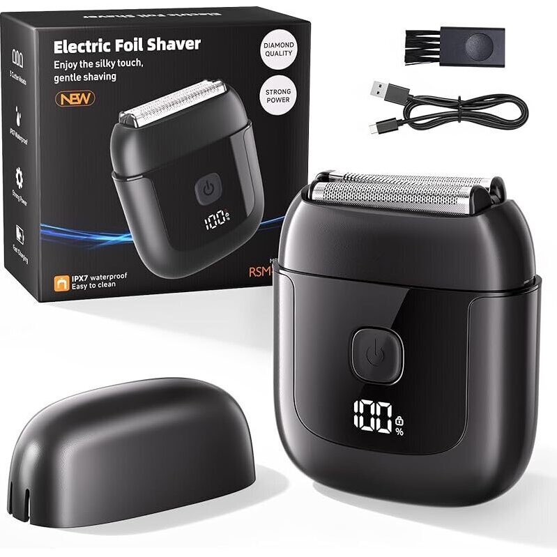 Efficient Electric Foil Shaver with 3 Blades