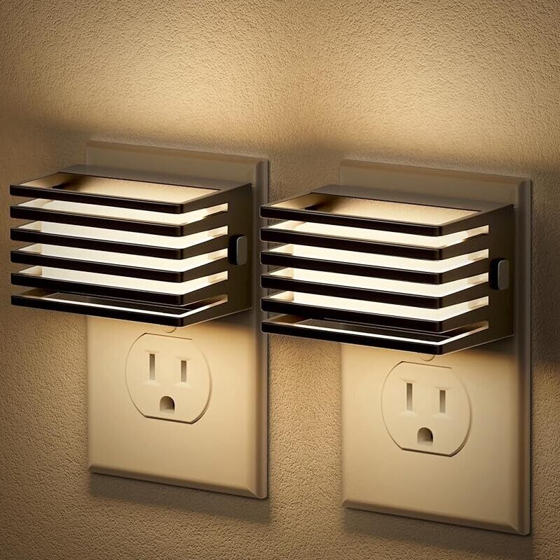 JandCase LED Night Light 2-Pack - Dusk to Dawn Sensor