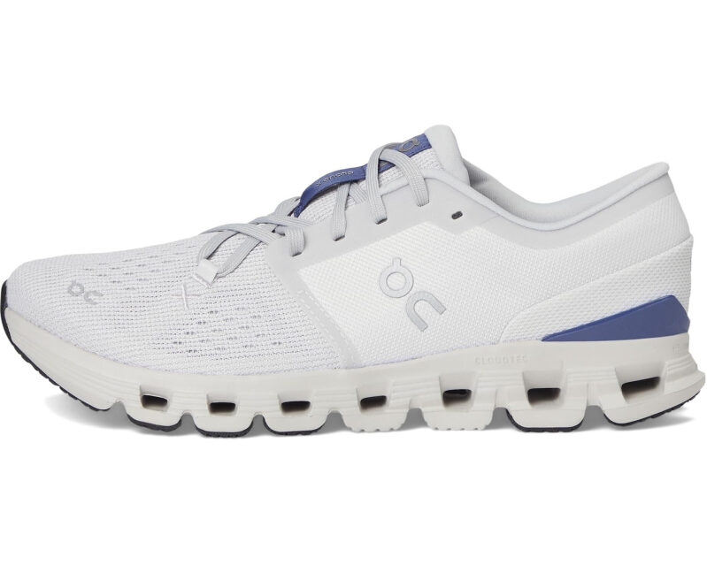 On Cloud X 4 Women's Training Shoes - Ultimate Flexibility & Comfort