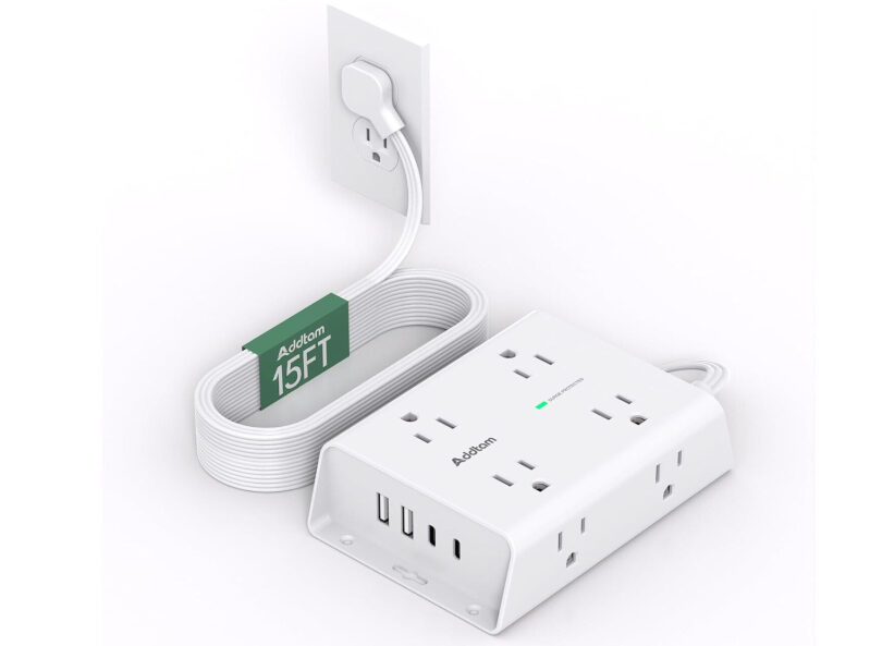Flat Plug Extension Cord with 8 AC Outlets and 4 USB Ports - 15FT