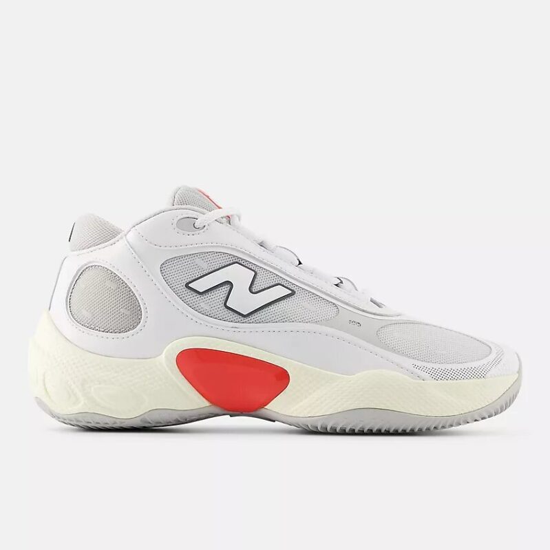 New Balance Men's Fresh Foam BB V3 Sneakers - Ultimate Comfort and Performance