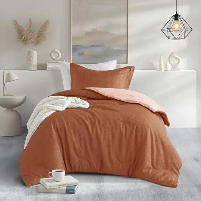 Double Size Comforter Set - Warmth and Style for Every Season