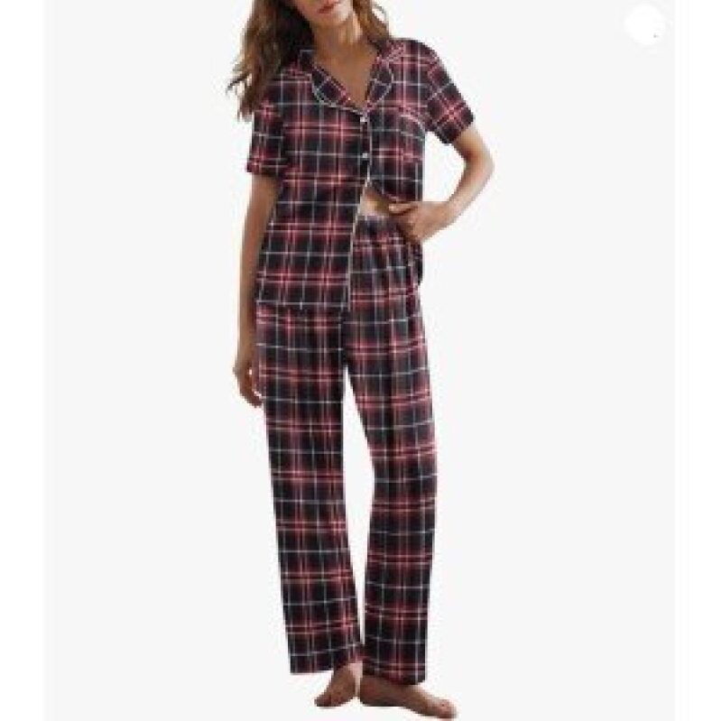Comfortable and Stylish Women's Plaid Pajama Set - Perfect for Cozy Nights