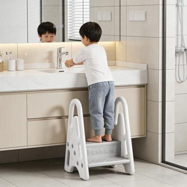 Double-Step Child Bathroom Aiding Ladder 64% OFF - Safe, Durable, and Practical