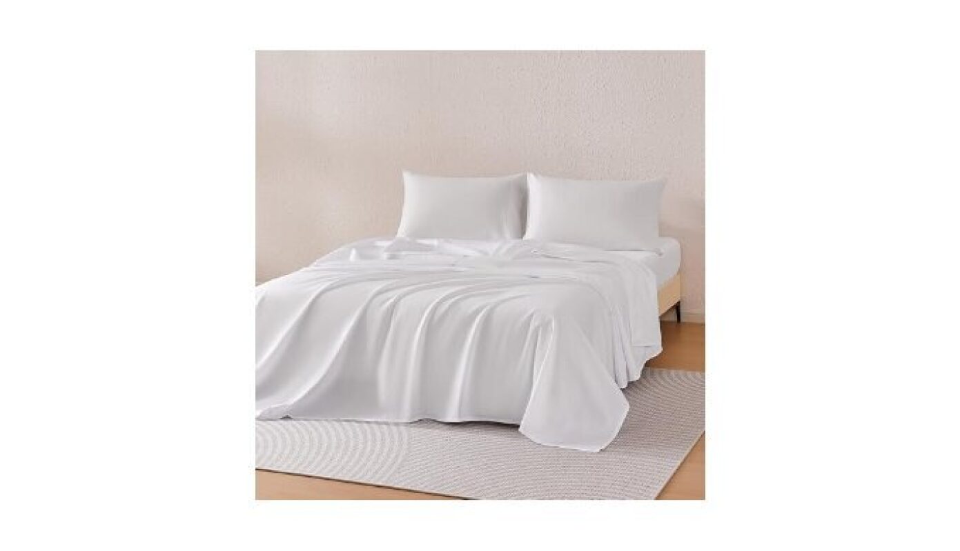 Amazon Basics Microfiber Bedding Set - Eco-Friendly and Easy Care