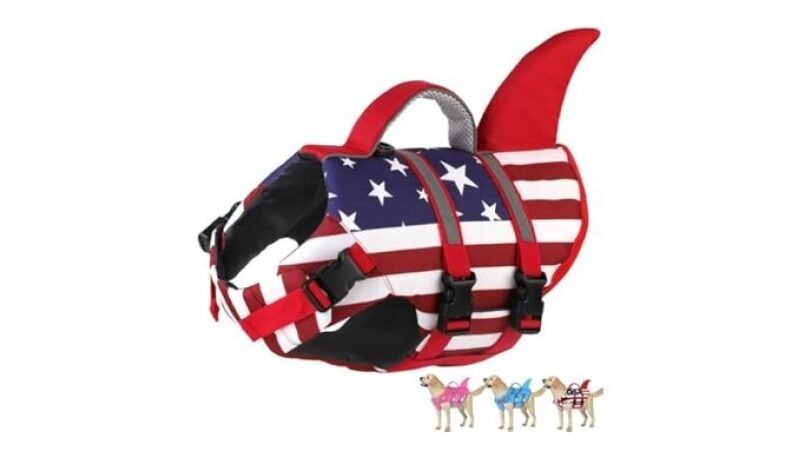 Cute Shark Fin Dog Life Jacket for Water Fun