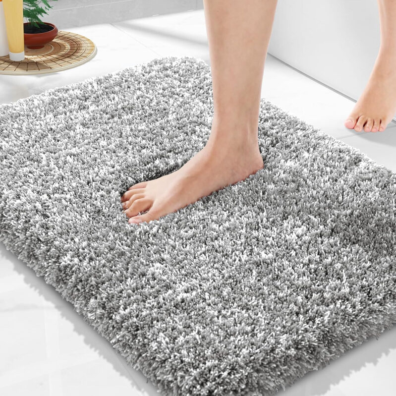 Affordable and Comfortable Bath Mat - Perfect for Any Bathroom