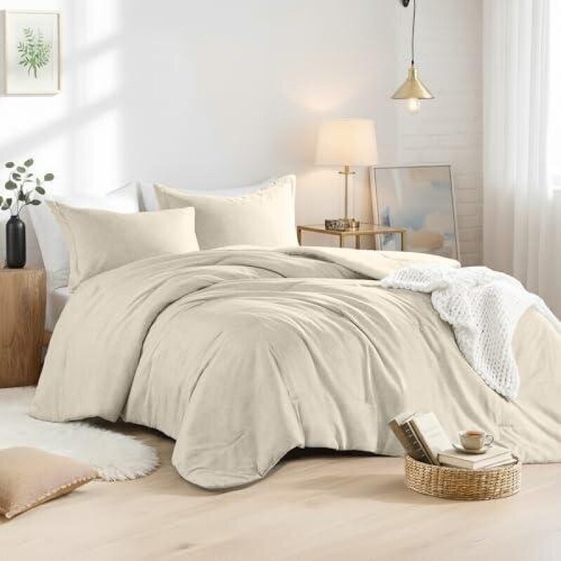 50% Off: All-Season Soft Bedding Set - A Deal for Smart Shoppers