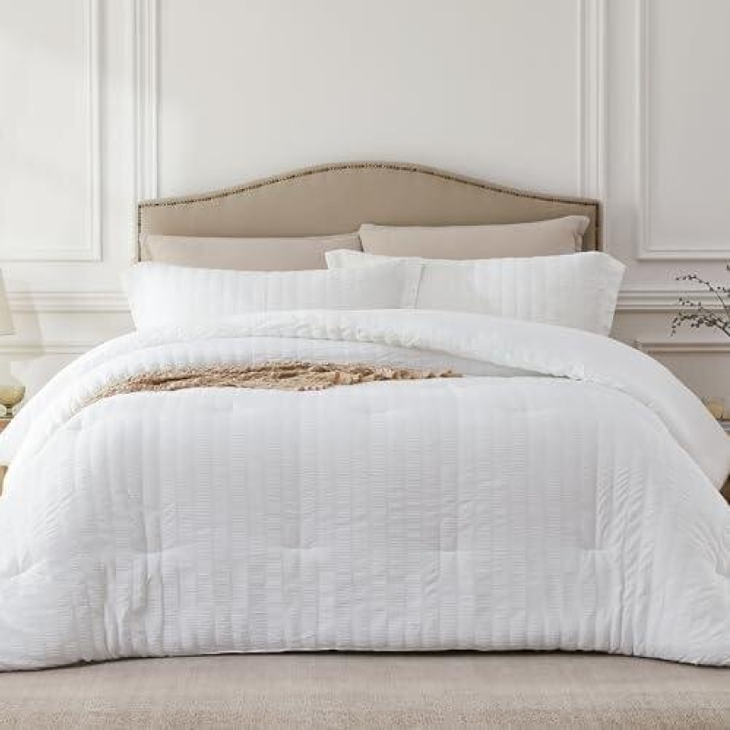 Premium White Bedding Set with 40% Discount