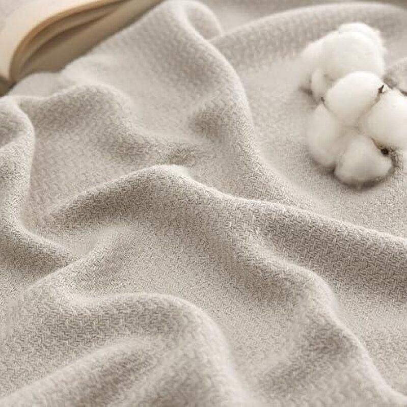 Pure Cotton Breathable 90-Inch Lightweight Herringbone Summer Quilt - 67% OFF
