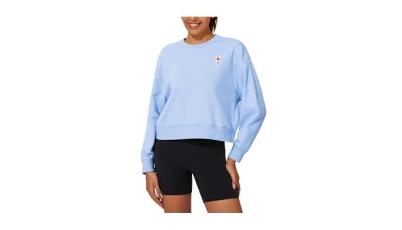 Stelle Cropped Sweatshirt for Women - Comfortable, Stylish, and Lightweight