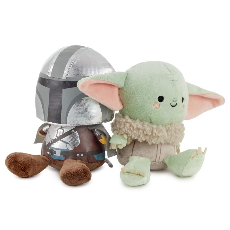 Hallmark Star Wars The Mandalorian Magnetic Plush Toy