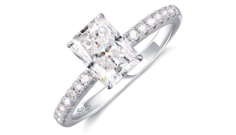 Radiant Cut Moissanite Ring for Women - 1.5ct Sparkle