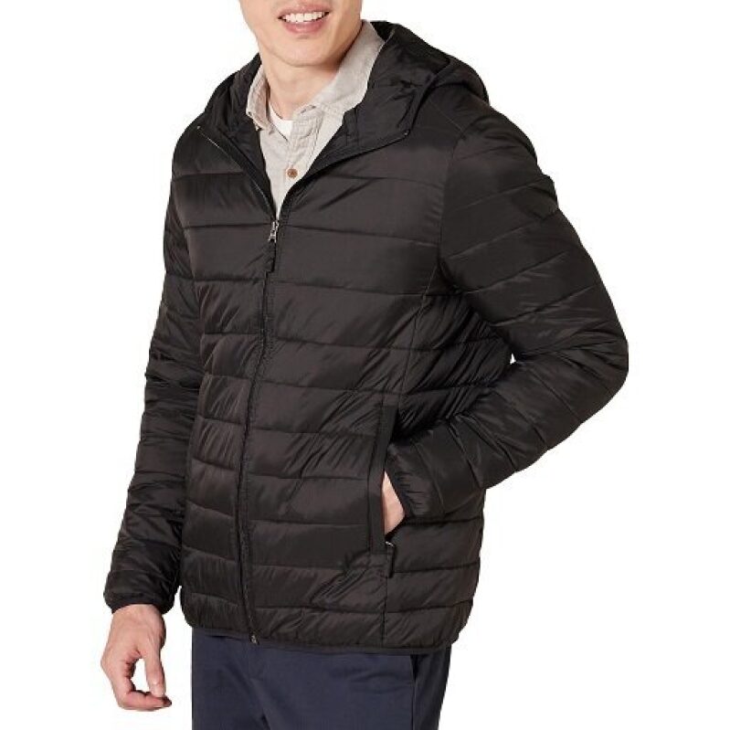 Amazon Essentials Men's Lightweight Hooded Packable Waterproof Warm Jacket