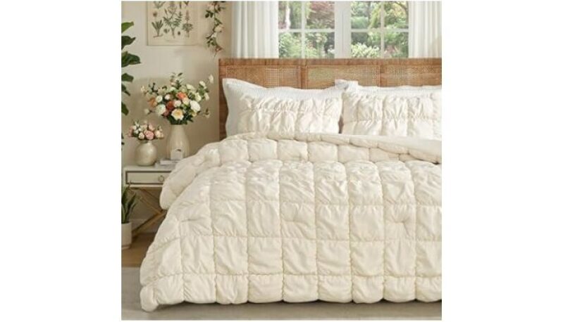 Amelie Home Bubble Comforter Set - Luxurious Bedding