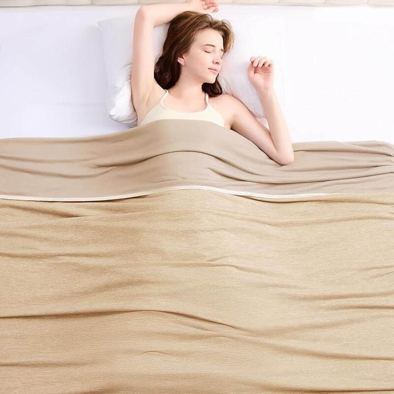 Topcee Q-Max 0.5 Cooling Blanket - Ultimate Comfort for Hot Sleepers