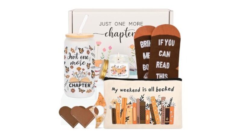 Bayelove Book Lovers Gift Set for Women: Perfect for Bookworms and Readers