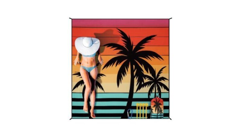 HIHOHO Beach Blanket: Waterproof, Sandproof, Extra Large for 1-8 Adults