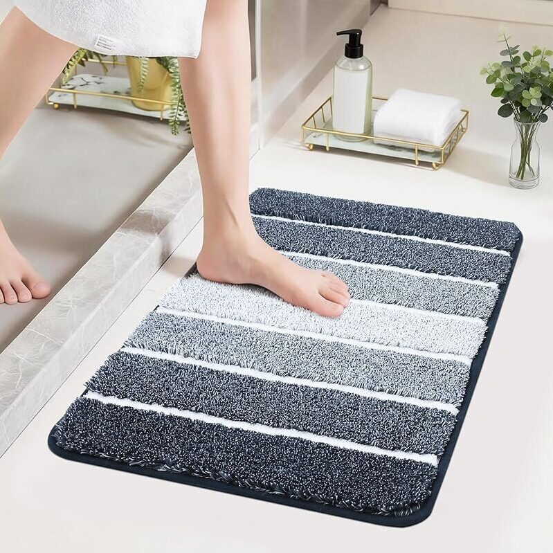 Ultra Soft Absorbent Bathroom Rug - Perfect for Cozy Feet