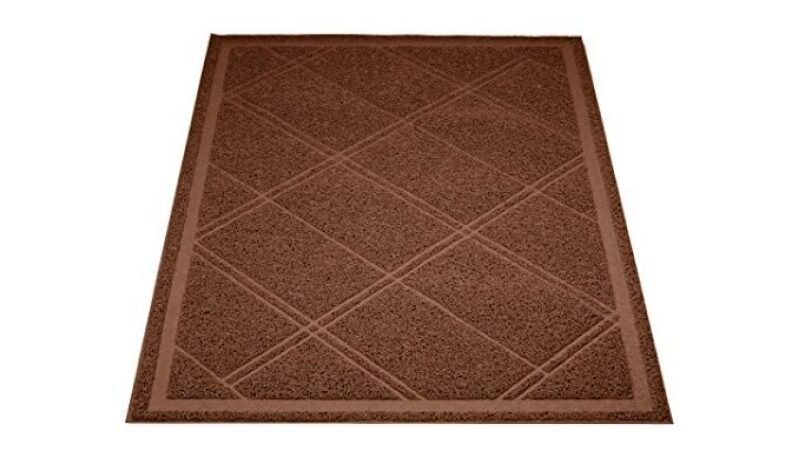 Amazon Basics Less-Mess Cat Litter Box Mat - Durable, Easy Clean