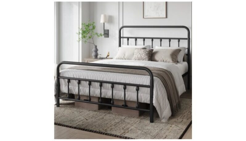 Classic Iron Platform Bed with High Headboard and Footboard - Ultimate Restful Sleep