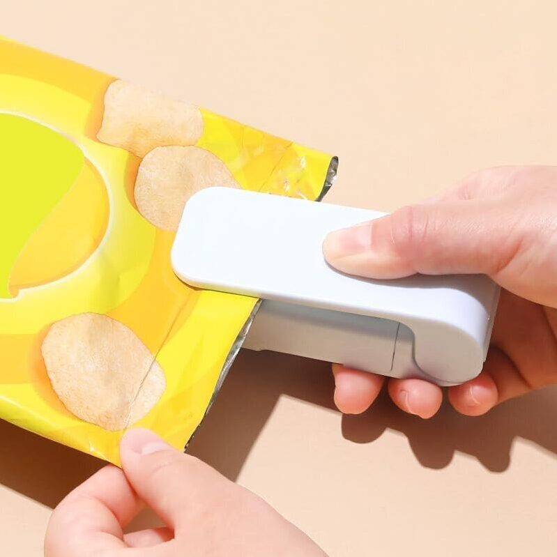 Portable Mini Bag Sealer - Efficient and Compact Food Storage Solution