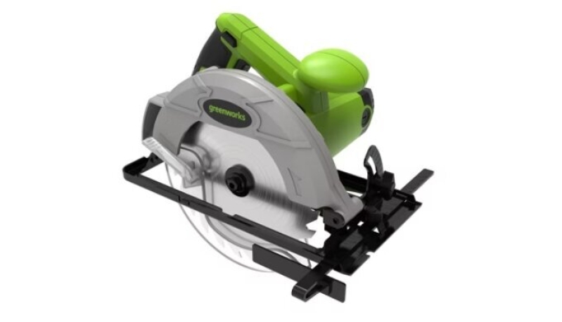Powerful Greenworks 13-Amp Circular Saw for DIY Projects