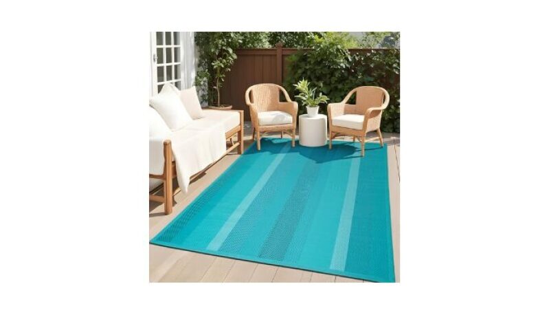 Portable Plastic Straw Camping Rug - 8' x 10' Reversible Outdoor Rug