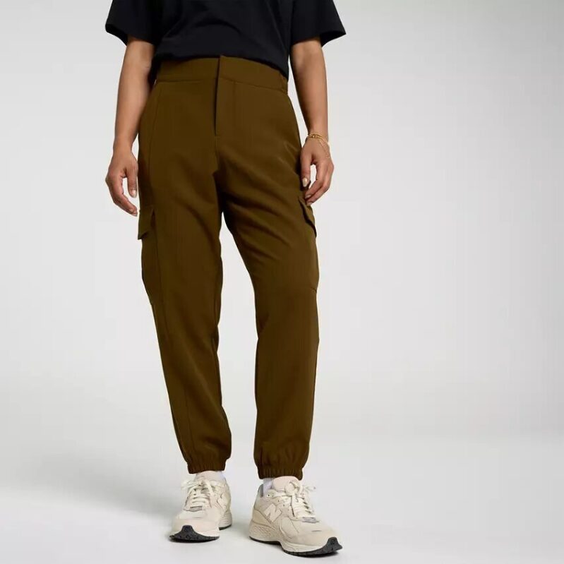 CALIA Women's Effortless Crepe Cargo Jogger: Perfect for Active Lifestyles