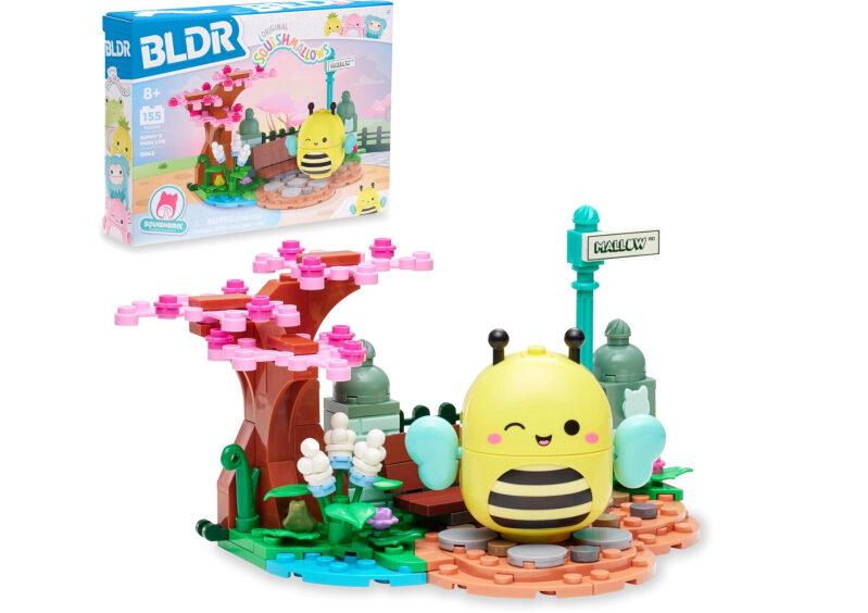 BLDR Squishmallows Bee Sunny Park Life Building Block Set