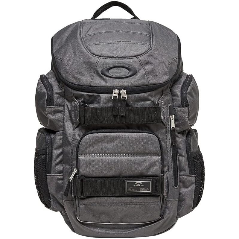 Oakley Mens Enduro 2.0 30L Backpack - Ultimate Day Pack for Active Lifestyles