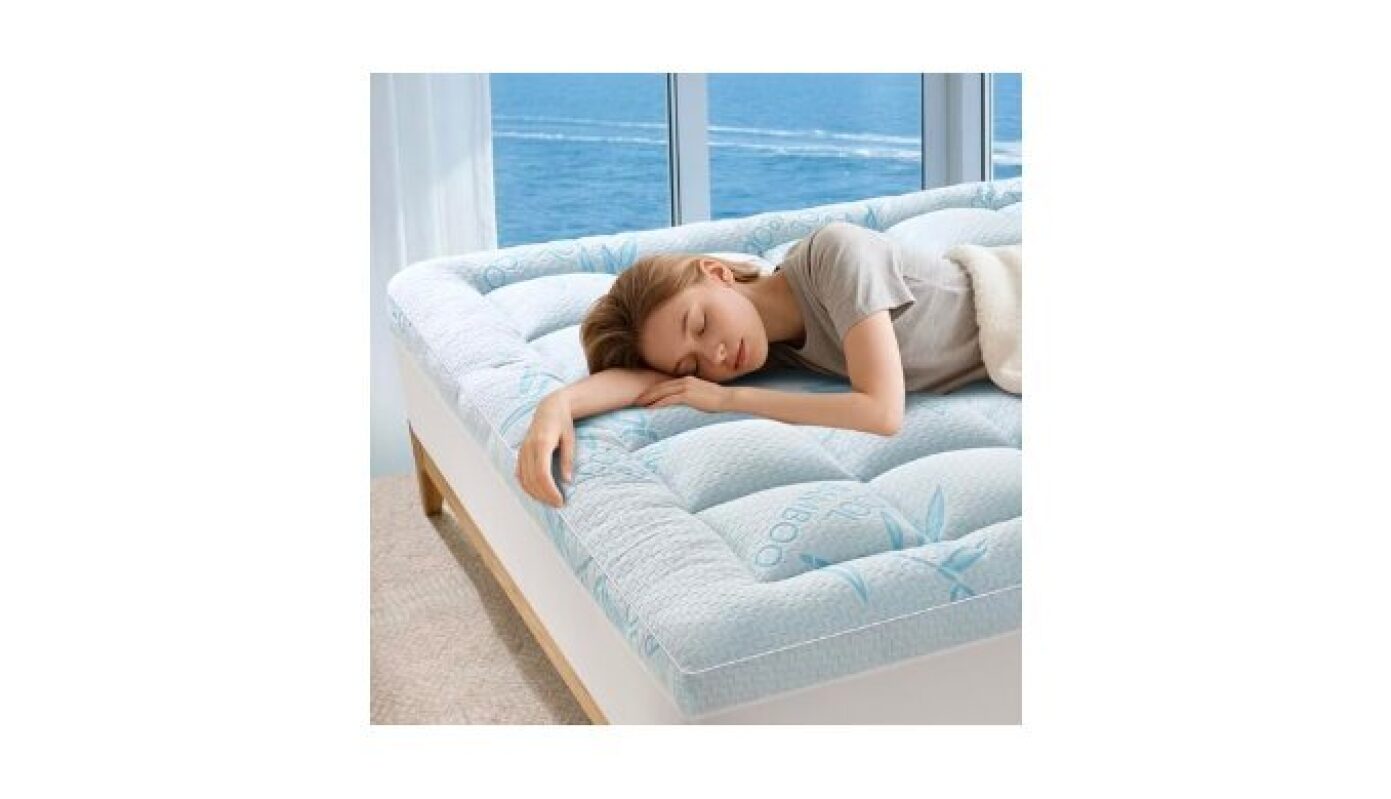 Breathable Bamboo Viscose Queen Mattress Topper for Comfortable Sleep