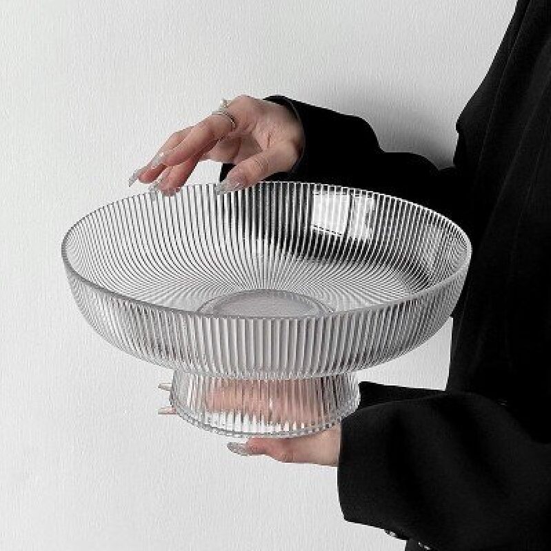 Elegant Glass Pedestal Fruit Bowl - Clear, Modern Design