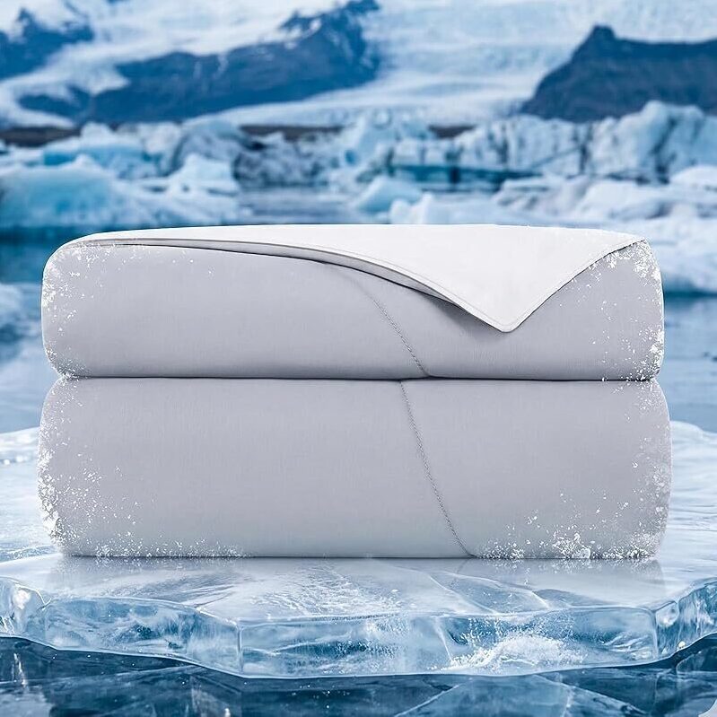 Queen Size Q-Max 0.35 Cooling Comforter - Ultimate Night's Sleep