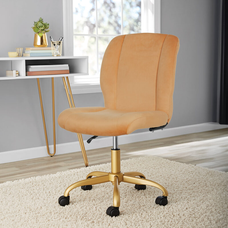 Mainstays Plush Velvet Office Chair - Stylish and Comfortable Seating
