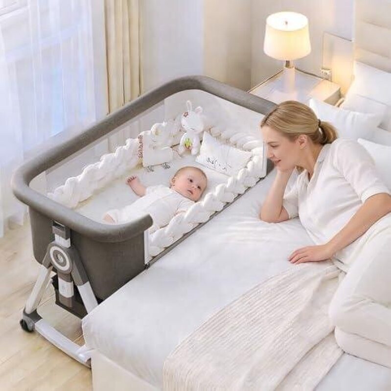 Multifunctional 3-in-1 Baby Bed with Wheels and Mosquito Net - 50% Discount